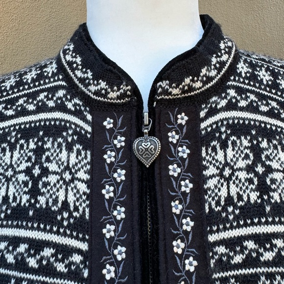 STUNNING Dale of Norway full zip womens sweater/ jacket SzM NWOT price firm! - Picture 3 of 14